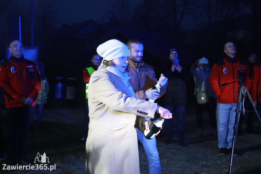 Fotorelacja: Powitanie nowego samochodu ratowniczo-gaśniczego w OSP Zawiercie-Bzów