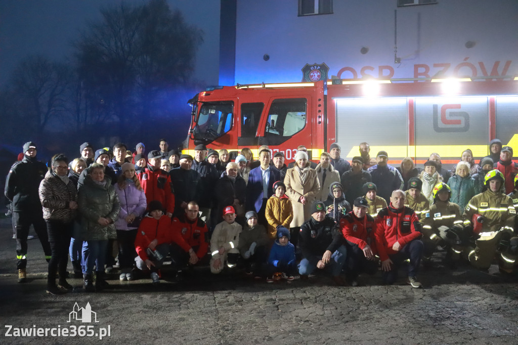 Fotorelacja: Powitanie nowego samochodu ratowniczo-gaśniczego w OSP Zawiercie-Bzów