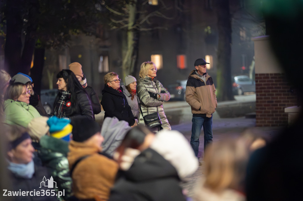 Fotorelacja: Koncert Pieśni Patriotycznej KU WOLNOŚCI w Zawierciu