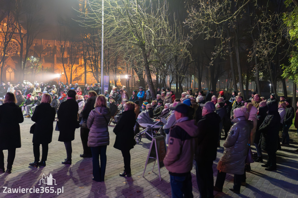 Fotorelacja: Koncert Pieśni Patriotycznej KU WOLNOŚCI w Zawierciu