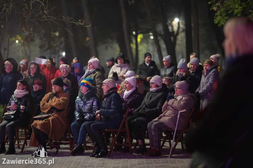 Fotorelacja: Koncert Pieśni Patriotycznej KU WOLNOŚCI w Zawierciu