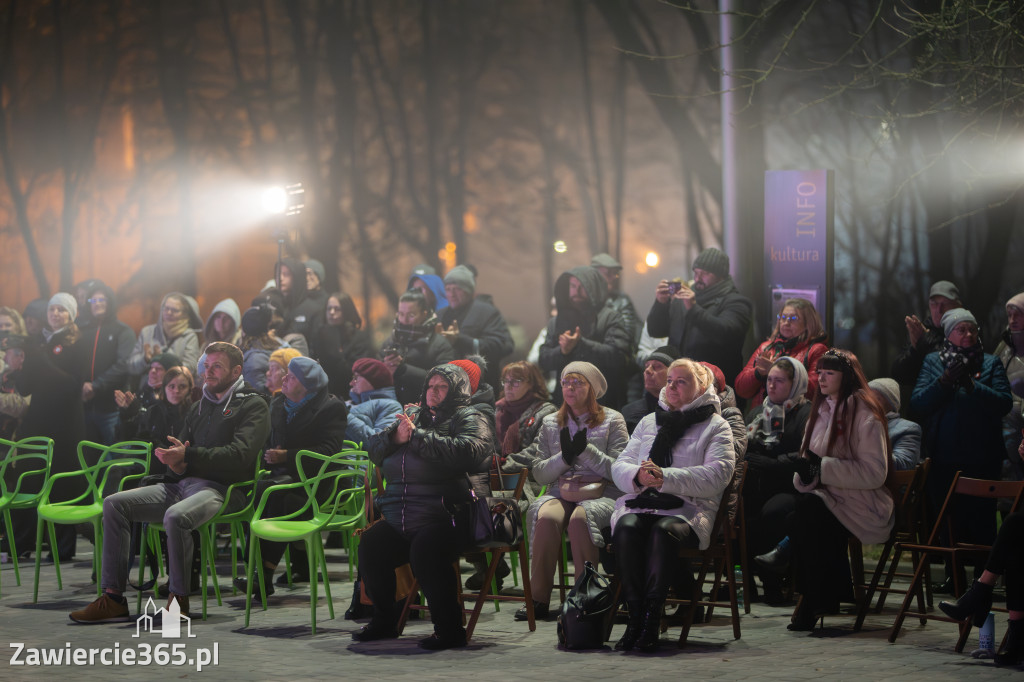 Fotorelacja: Koncert Pieśni Patriotycznej KU WOLNOŚCI w Zawierciu