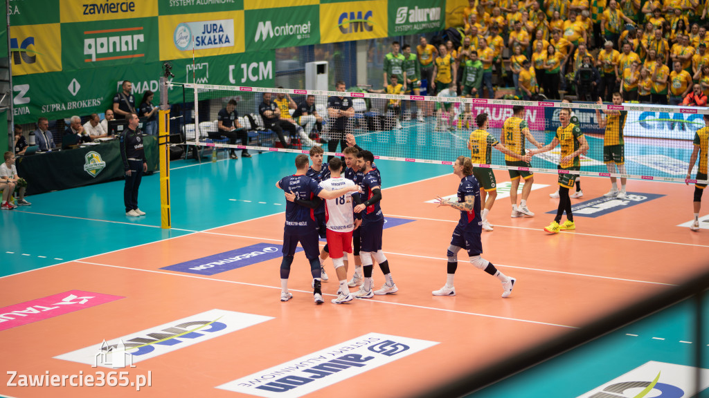 Fotorelacja: Świetne widowisko siatkarskie  Zawiercie -ZAKSA 3:1