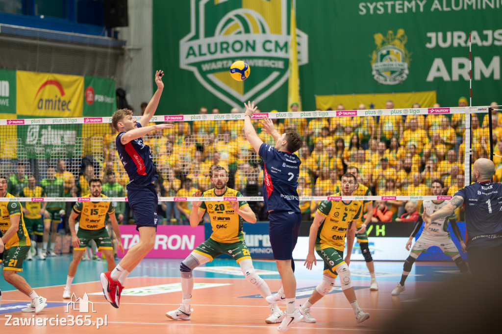 Fotorelacja: Świetne widowisko siatkarskie  Zawiercie -ZAKSA 3:1