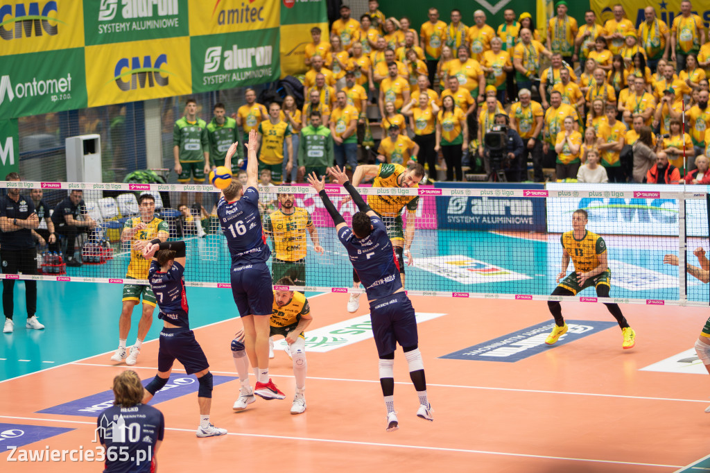 Fotorelacja: Świetne widowisko siatkarskie  Zawiercie -ZAKSA 3:1