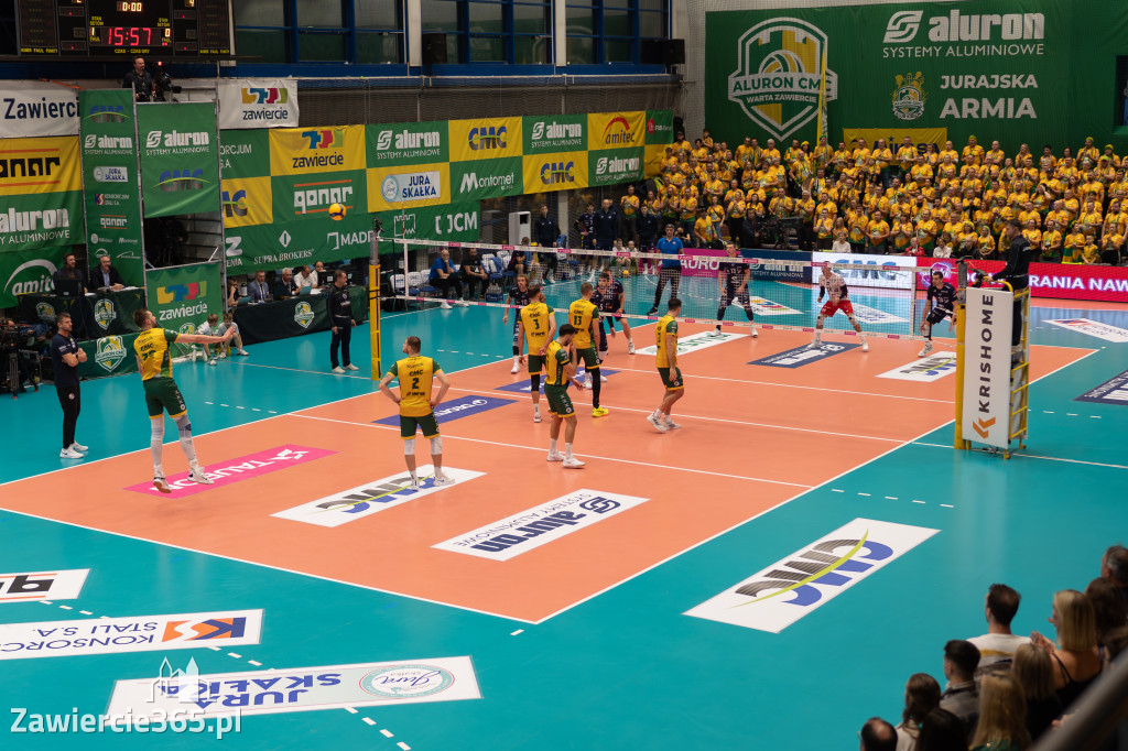 Fotorelacja: Świetne widowisko siatkarskie  Zawiercie -ZAKSA 3:1