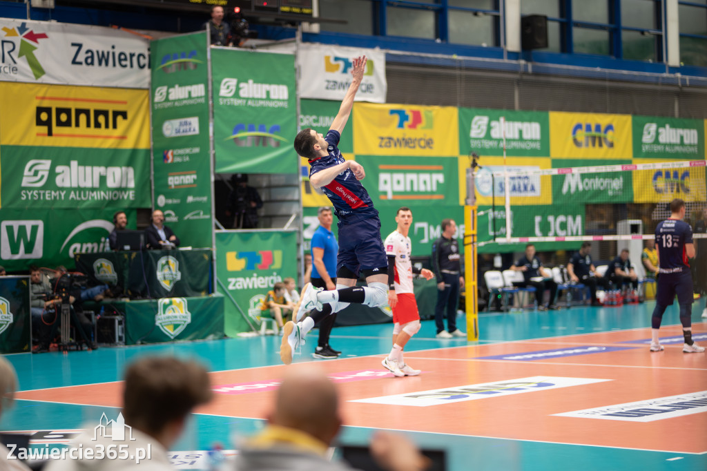 Fotorelacja: Świetne widowisko siatkarskie  Zawiercie -ZAKSA 3:1