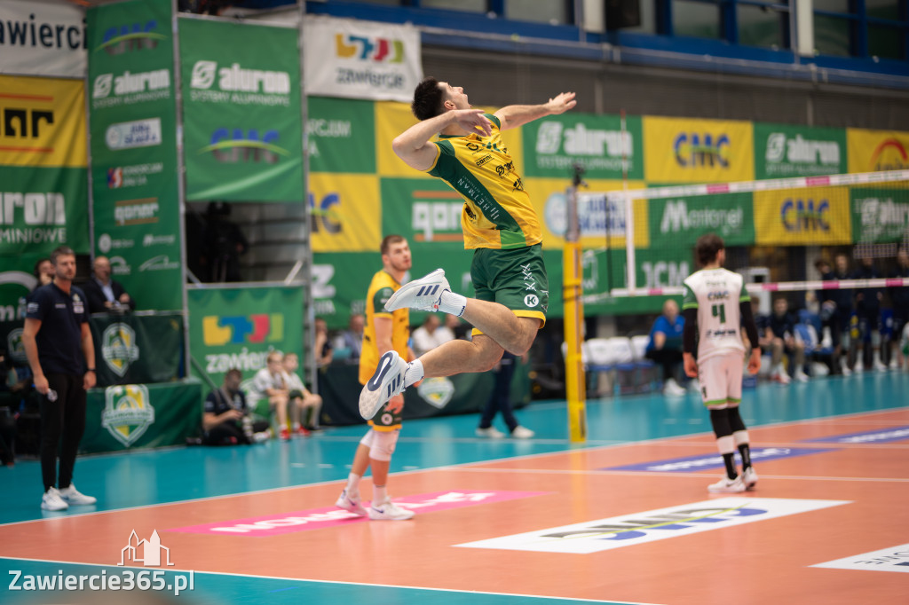 Fotorelacja: Świetne widowisko siatkarskie  Zawiercie -ZAKSA 3:1