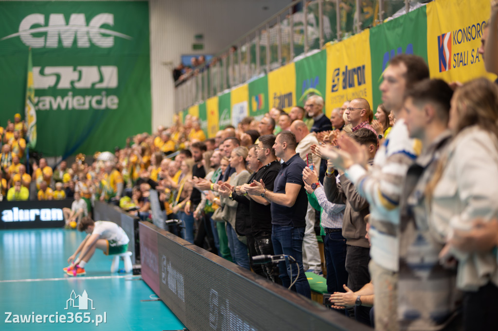 Fotorelacja: Świetne widowisko siatkarskie  Zawiercie -ZAKSA 3:1