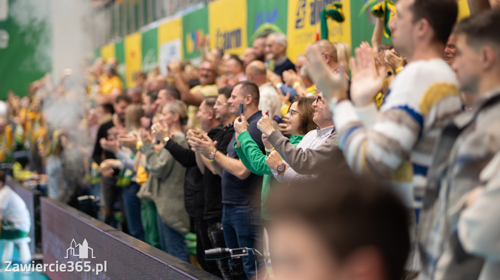 Fotorelacja: Świetne widowisko siatkarskie  Zawiercie -ZAKSA 3:1