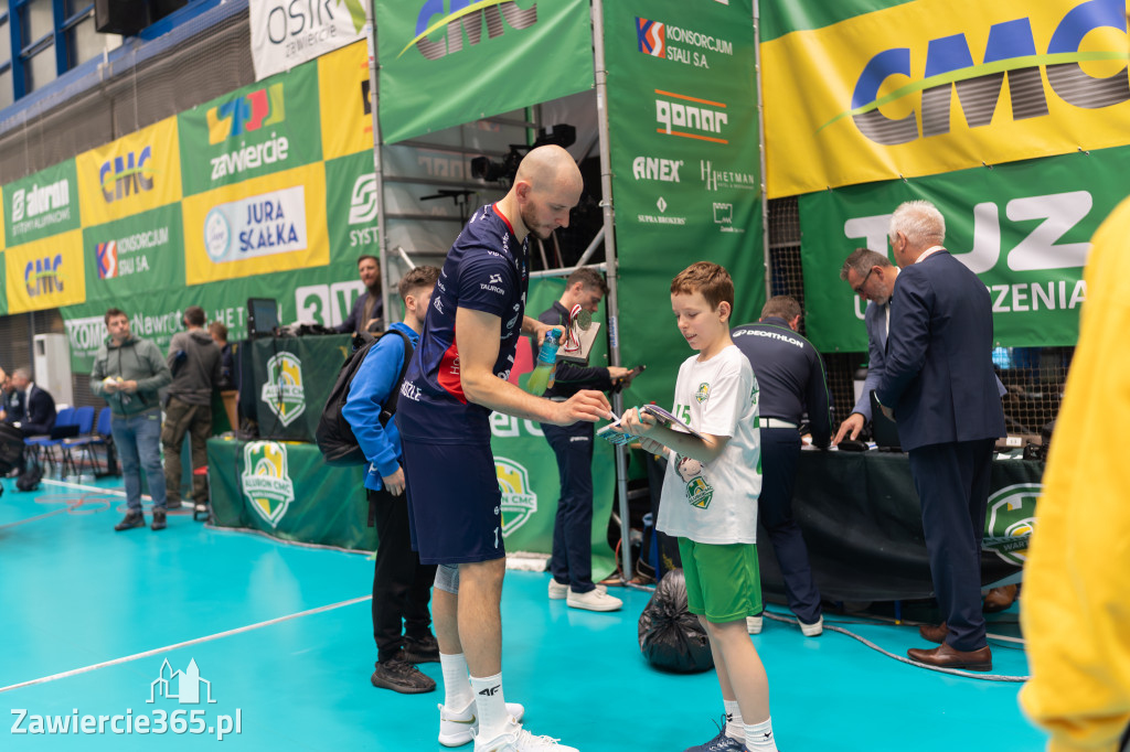 Fotorelacja: Świetne widowisko siatkarskie  Zawiercie -ZAKSA 3:1