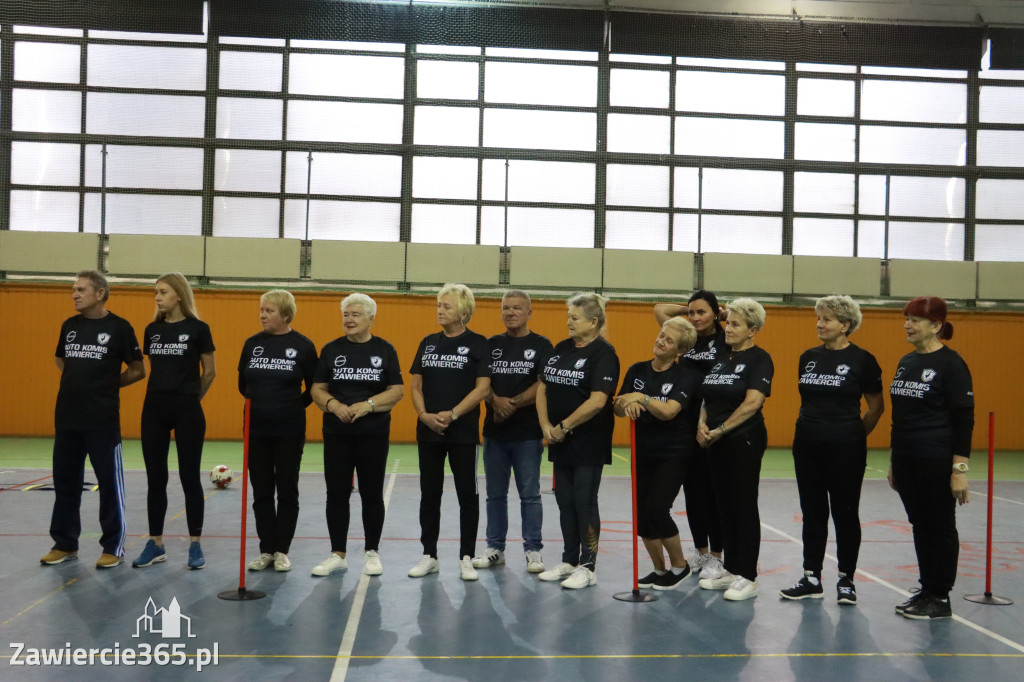 Fotorelacja: Pierwsze pokazowe zajęcia Walking Football w Zawierciu