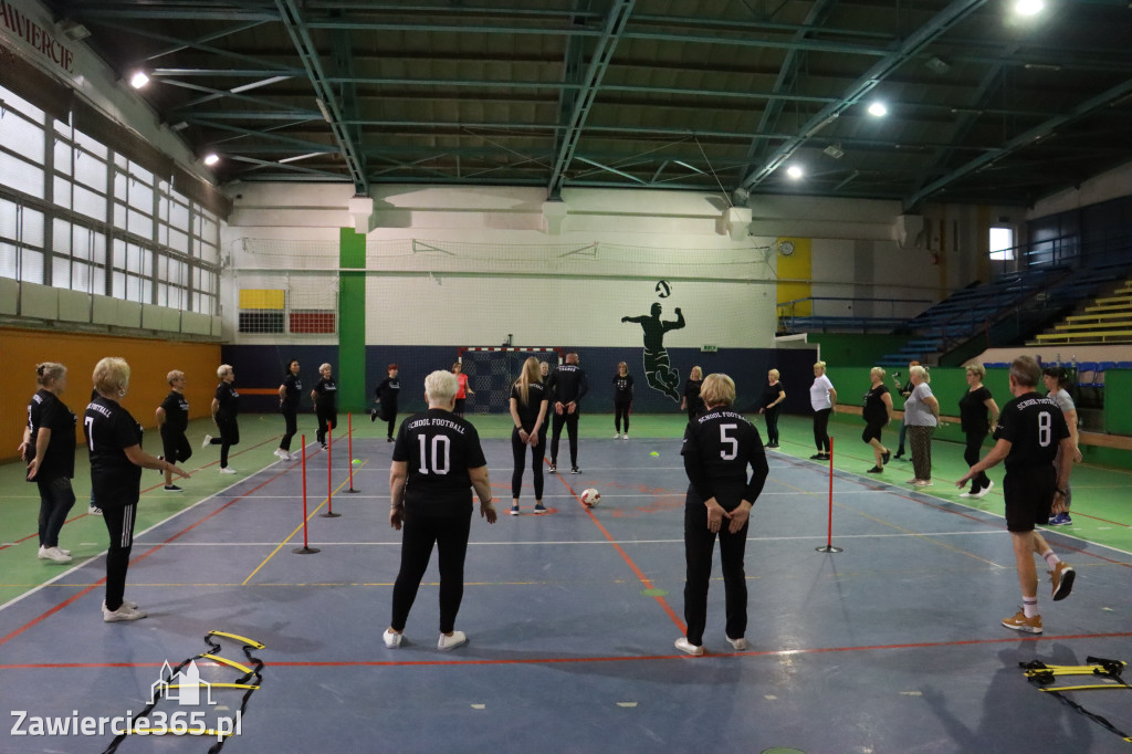 Fotorelacja: Pierwsze pokazowe zajęcia Walking Football w Zawierciu