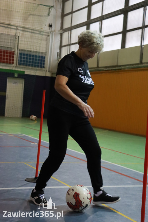 Fotorelacja: Pierwsze pokazowe zajęcia Walking Football w Zawierciu