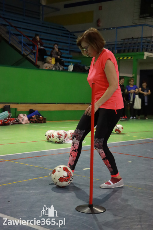 Fotorelacja: Pierwsze pokazowe zajęcia Walking Football w Zawierciu