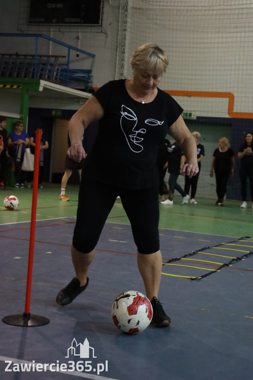Fotorelacja: Pierwsze pokazowe zajęcia Walking Football w Zawierciu