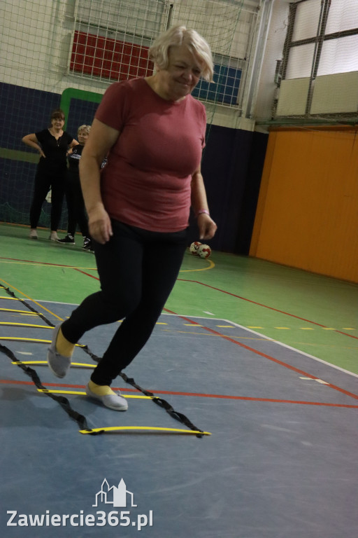 Fotorelacja: Pierwsze pokazowe zajęcia Walking Football w Zawierciu