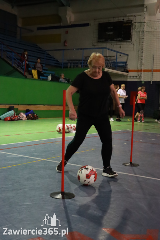 Fotorelacja: Pierwsze pokazowe zajęcia Walking Football w Zawierciu