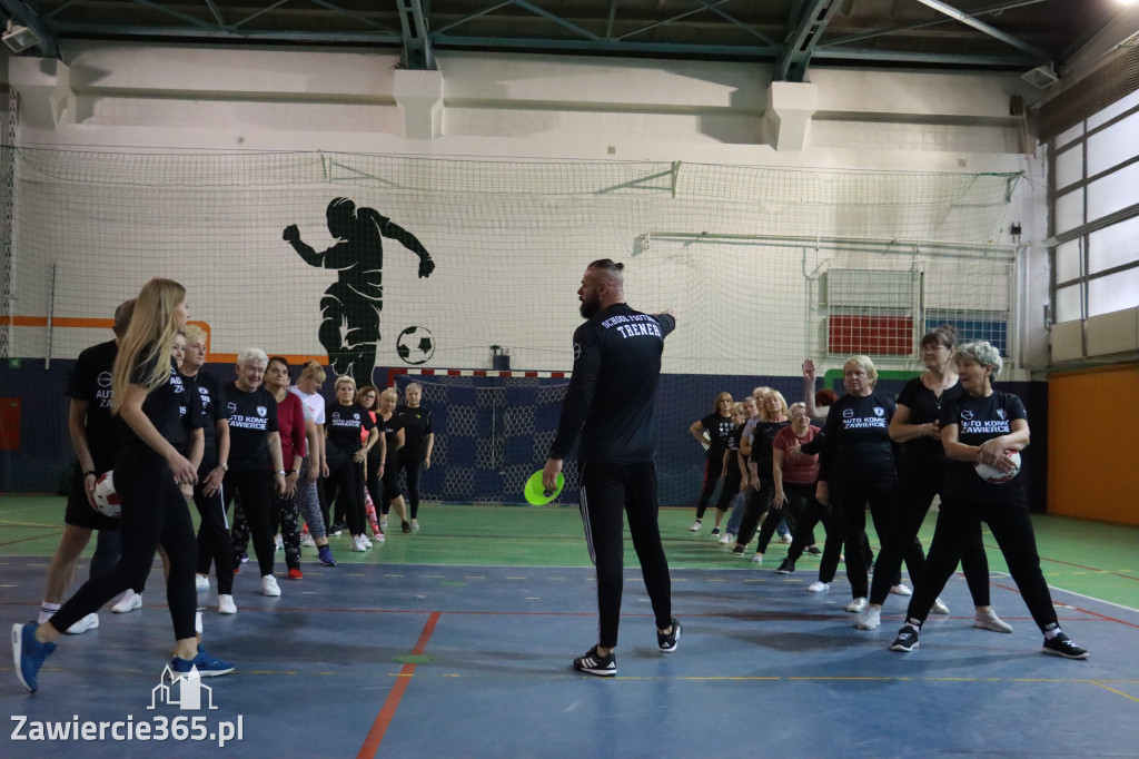 Fotorelacja: Pierwsze pokazowe zajęcia Walking Football w Zawierciu