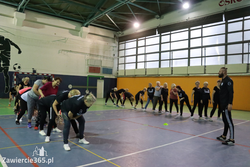 Fotorelacja: Pierwsze pokazowe zajęcia Walking Football w Zawierciu