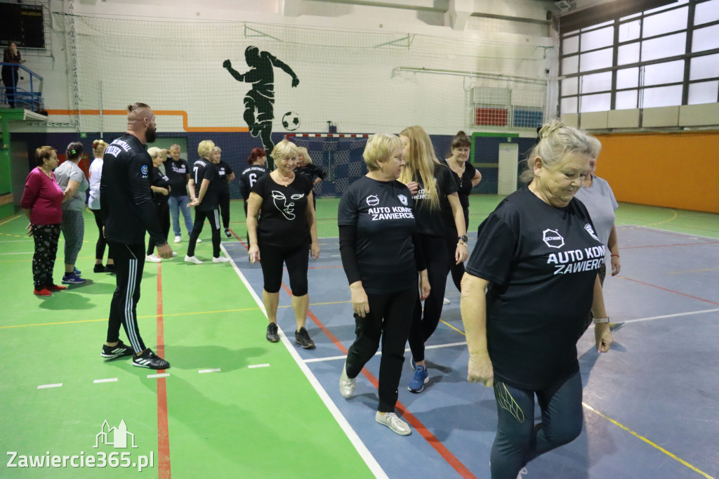 Fotorelacja: Pierwsze pokazowe zajęcia Walking Football w Zawierciu