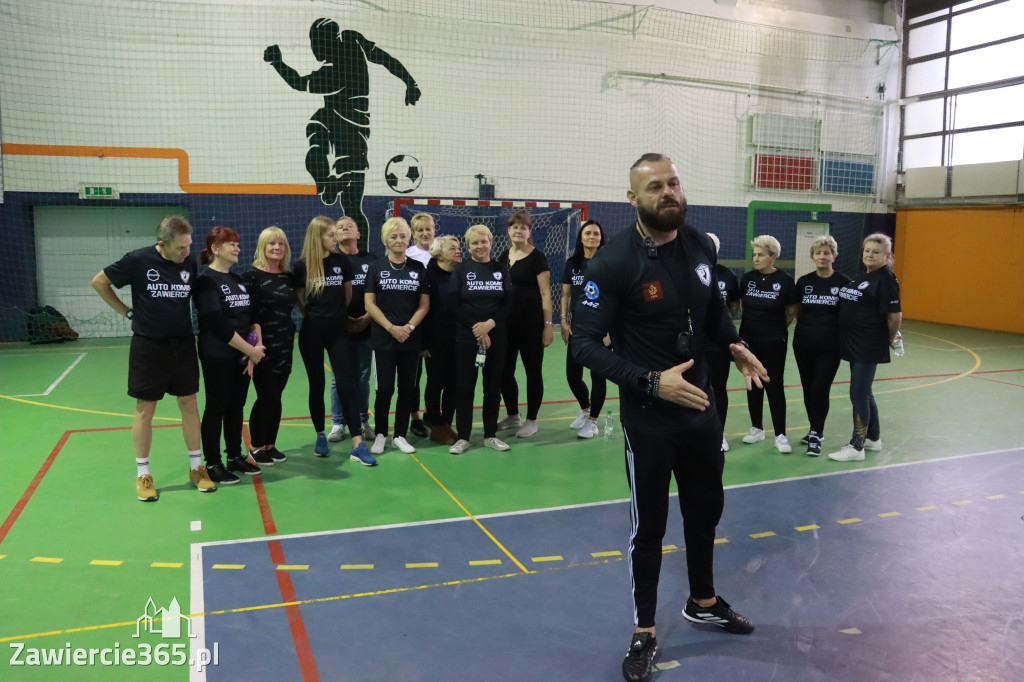 Fotorelacja: Pierwsze pokazowe zajęcia Walking Football w Zawierciu