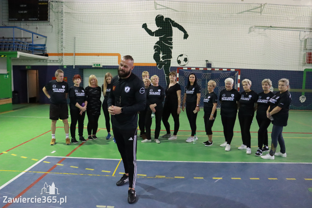 Fotorelacja: Pierwsze pokazowe zajęcia Walking Football w Zawierciu