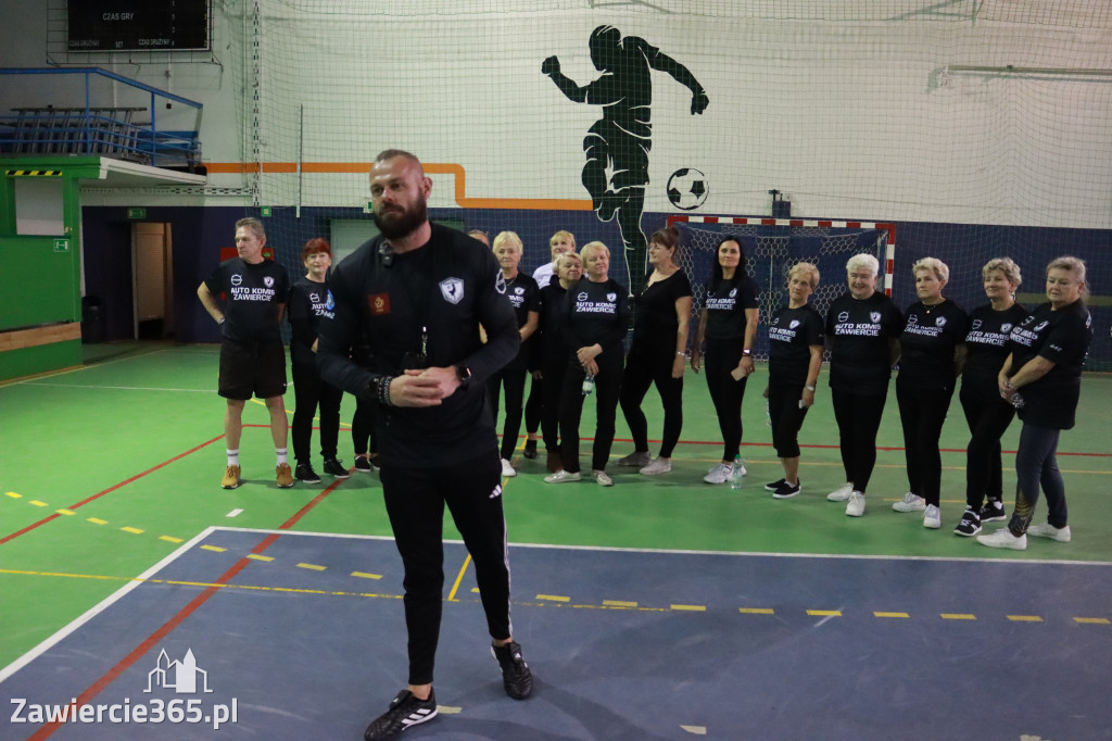Fotorelacja: Pierwsze pokazowe zajęcia Walking Football w Zawierciu