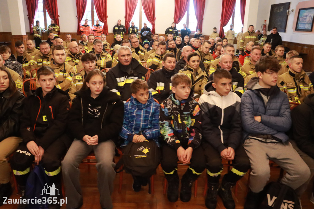 Fotorelacja: Ćwiczenia strażackie Zawiercie - Kromołów