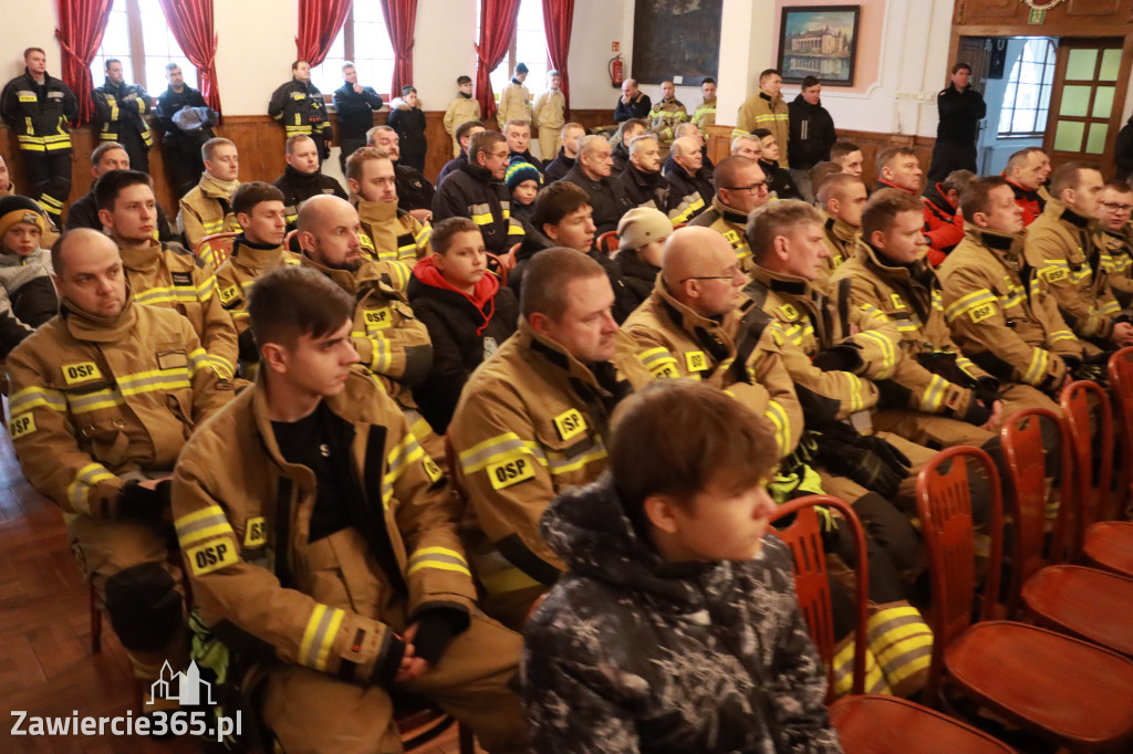 Fotorelacja: Ćwiczenia strażackie Zawiercie - Kromołów