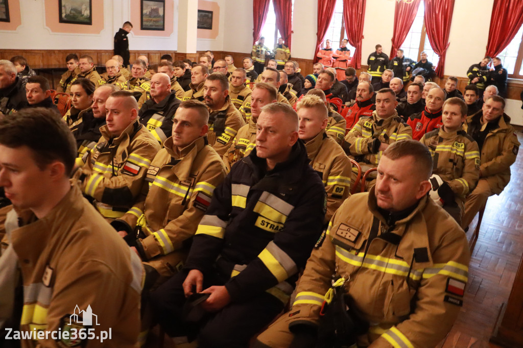 Fotorelacja: Ćwiczenia strażackie Zawiercie - Kromołów