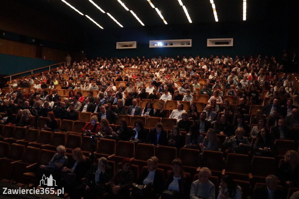 Fotorelacja: PEŁNI MOCY PRZECIW PRZEMOCY  - Gala Finałowa cz. 1