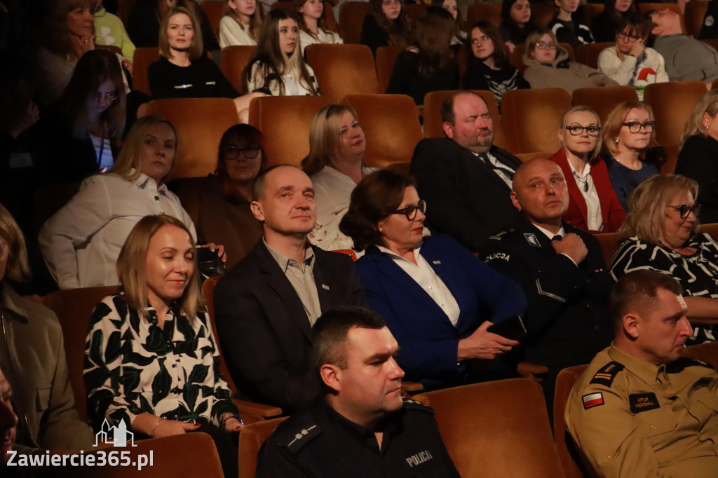 Fotorelacja: PEŁNI MOCY PRZECIW PRZEMOCY  - Gala Finałowa cz. 1