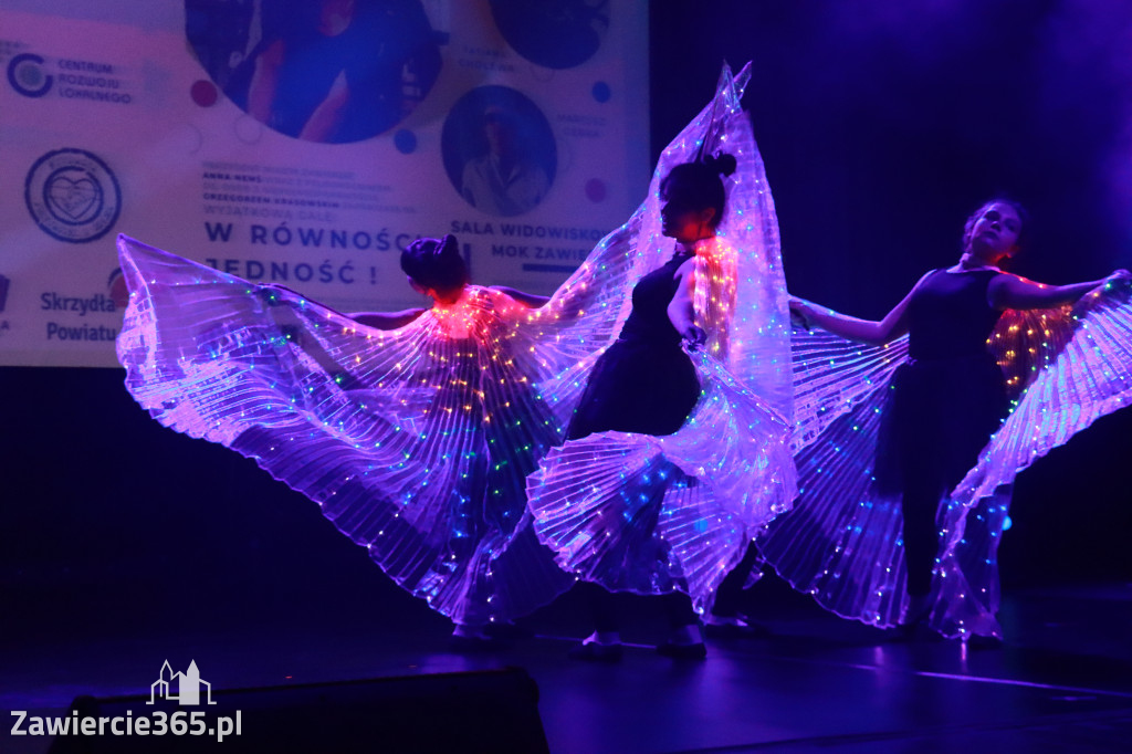 Fotorelacja: Gala W RÓWNOŚCI JEDNOŚĆ w MOK Zawiercie