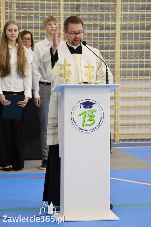 Fotorelacja: Uroczyste otwarcie hali sportowej przy Sp13 w Zawierciu