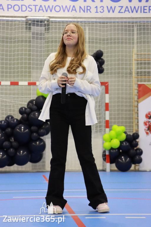 Fotorelacja: Uroczyste otwarcie hali sportowej przy Sp13 w Zawierciu