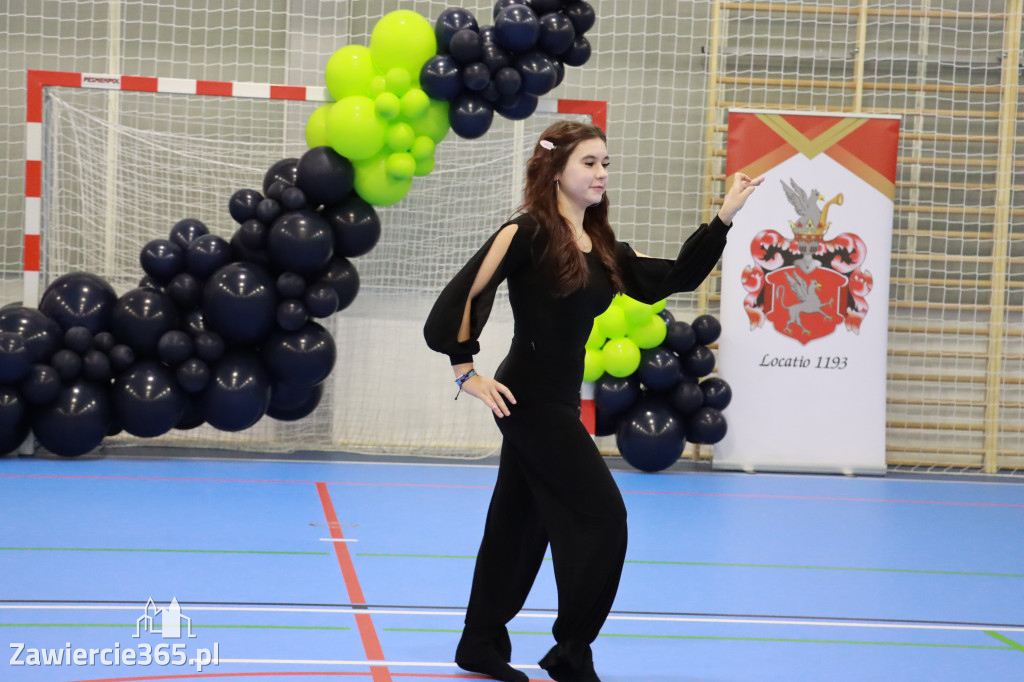 Fotorelacja: Uroczyste otwarcie hali sportowej przy Sp13 w Zawierciu