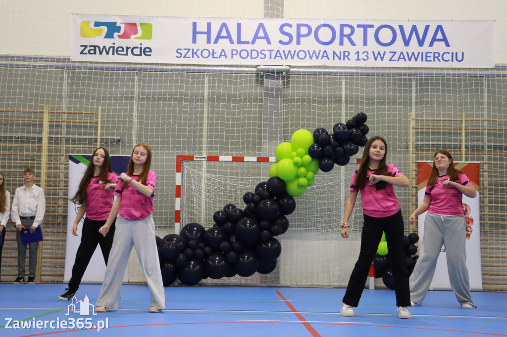 Fotorelacja: Uroczyste otwarcie hali sportowej przy Sp13 w Zawierciu