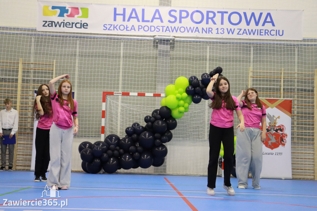 Fotorelacja: Uroczyste otwarcie hali sportowej przy Sp13 w Zawierciu