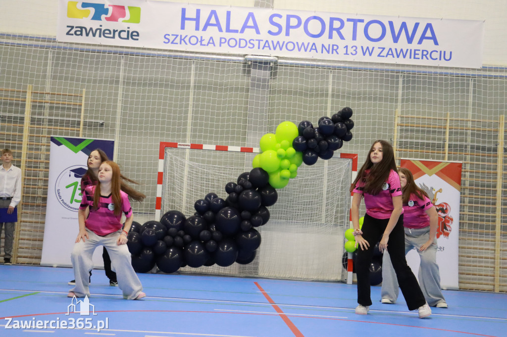 Fotorelacja: Uroczyste otwarcie hali sportowej przy Sp13 w Zawierciu