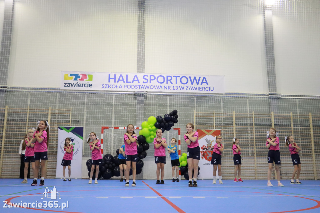 Fotorelacja: Uroczyste otwarcie hali sportowej przy Sp13 w Zawierciu