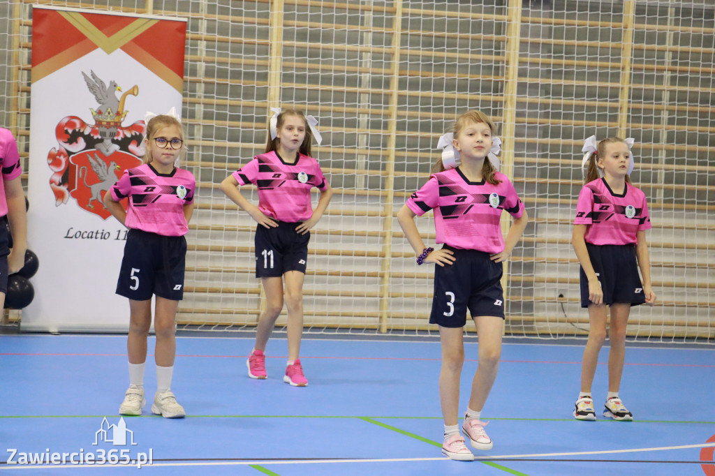 Fotorelacja: Uroczyste otwarcie hali sportowej przy Sp13 w Zawierciu