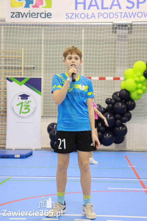 Fotorelacja: Uroczyste otwarcie hali sportowej przy Sp13 w Zawierciu