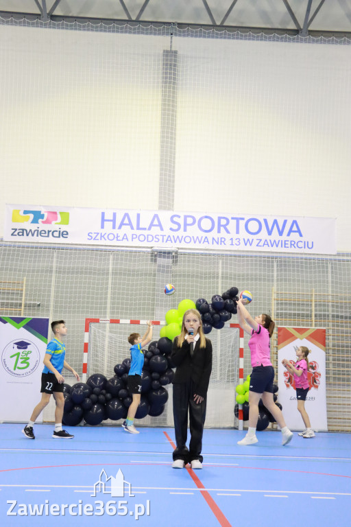 Fotorelacja: Uroczyste otwarcie hali sportowej przy Sp13 w Zawierciu
