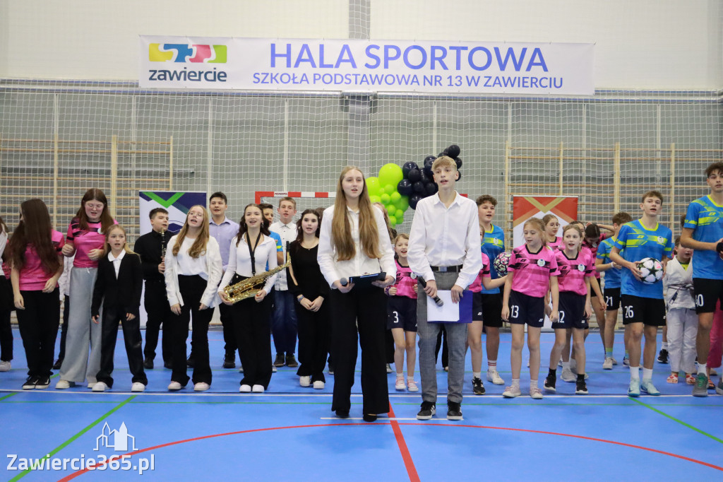 Fotorelacja: Uroczyste otwarcie hali sportowej przy Sp13 w Zawierciu
