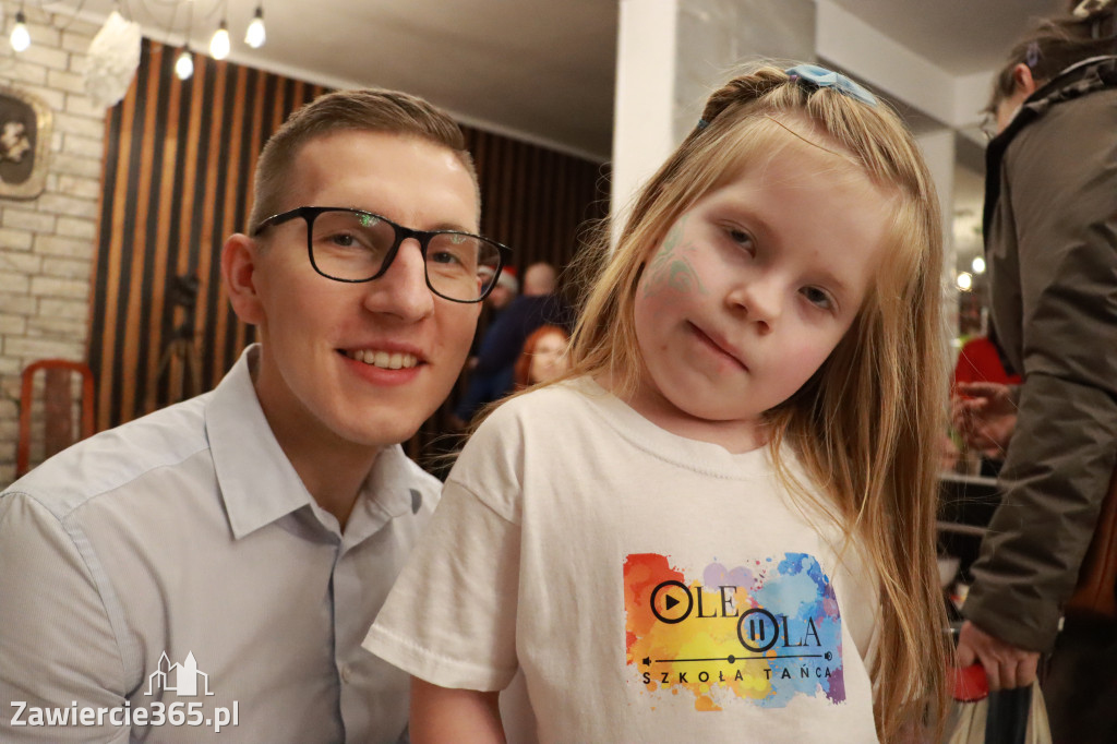 Fotorelacja: Mikołajki w MOK Zawiercie