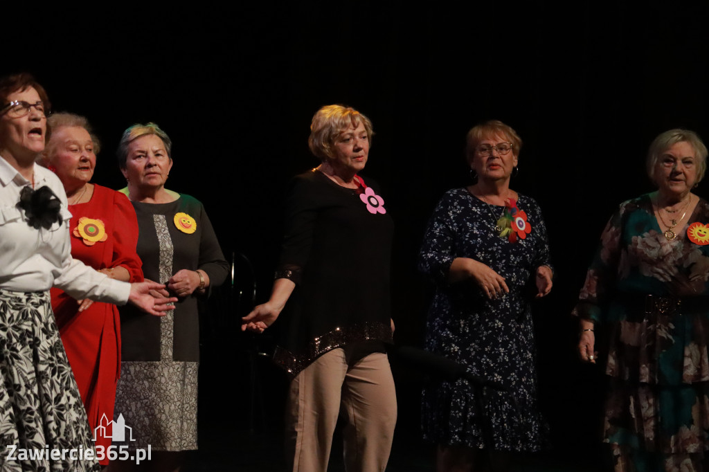 Fotorelacja: Świętowanie z SENIORAMI w Zawierciu