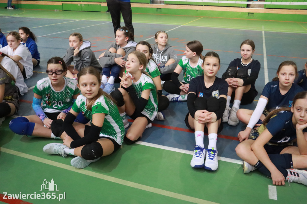Fotorelacja I: Turniej Minisiatkówki w Zawierciu