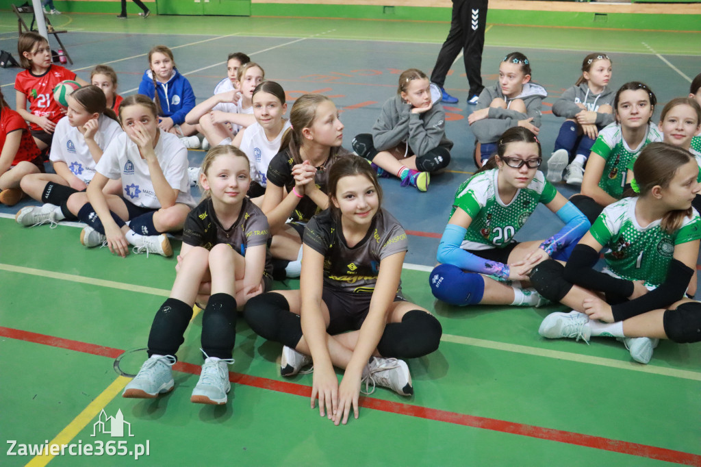 Fotorelacja I: Turniej Minisiatkówki w Zawierciu