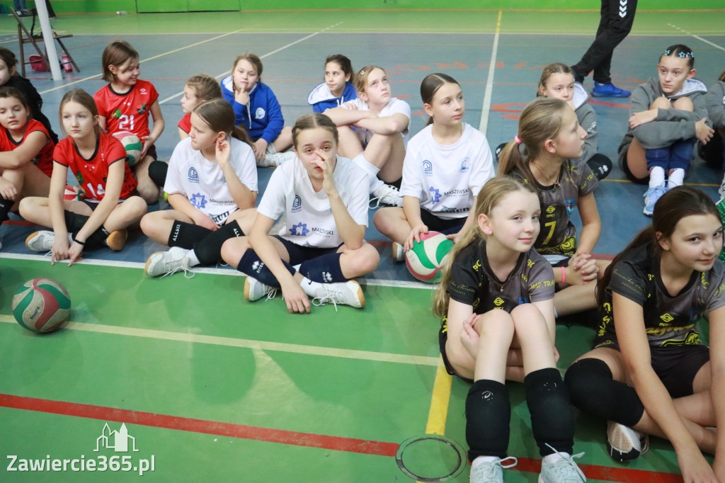 Fotorelacja I: Turniej Minisiatkówki w Zawierciu